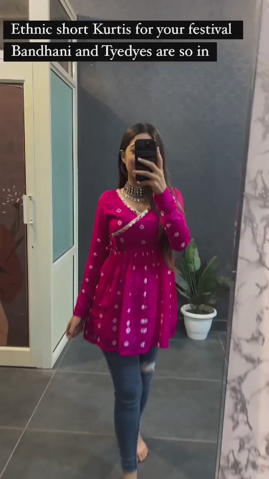 New Gulabi Bandhani Schiffon Fabric With Less Work Top